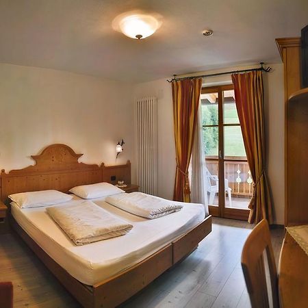 Hotel Maso Col Сан Мартино ди Кастроза Екстериор снимка