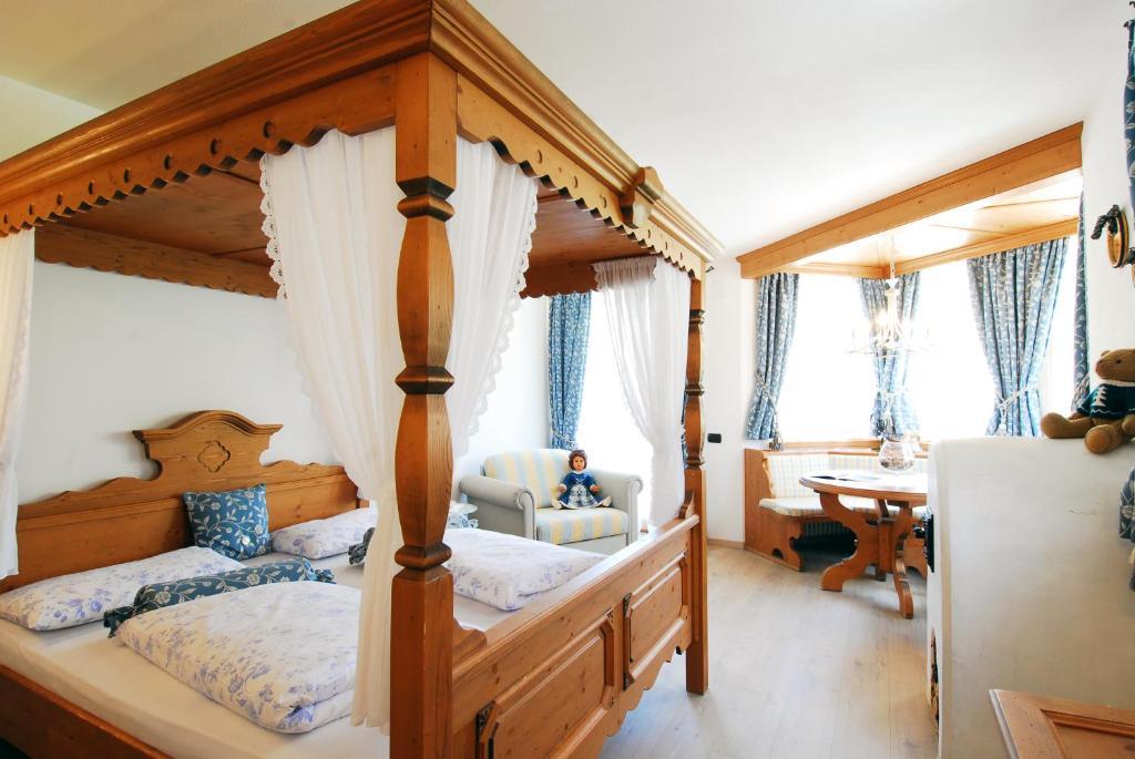 Hotel Maso Col Сан Мартино ди Кастроза Стая снимка
